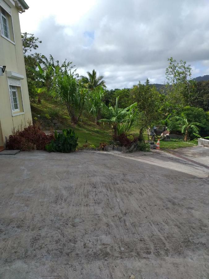 Ericka Et Francois Appartement Quartier Monplaisir Buitenkant foto